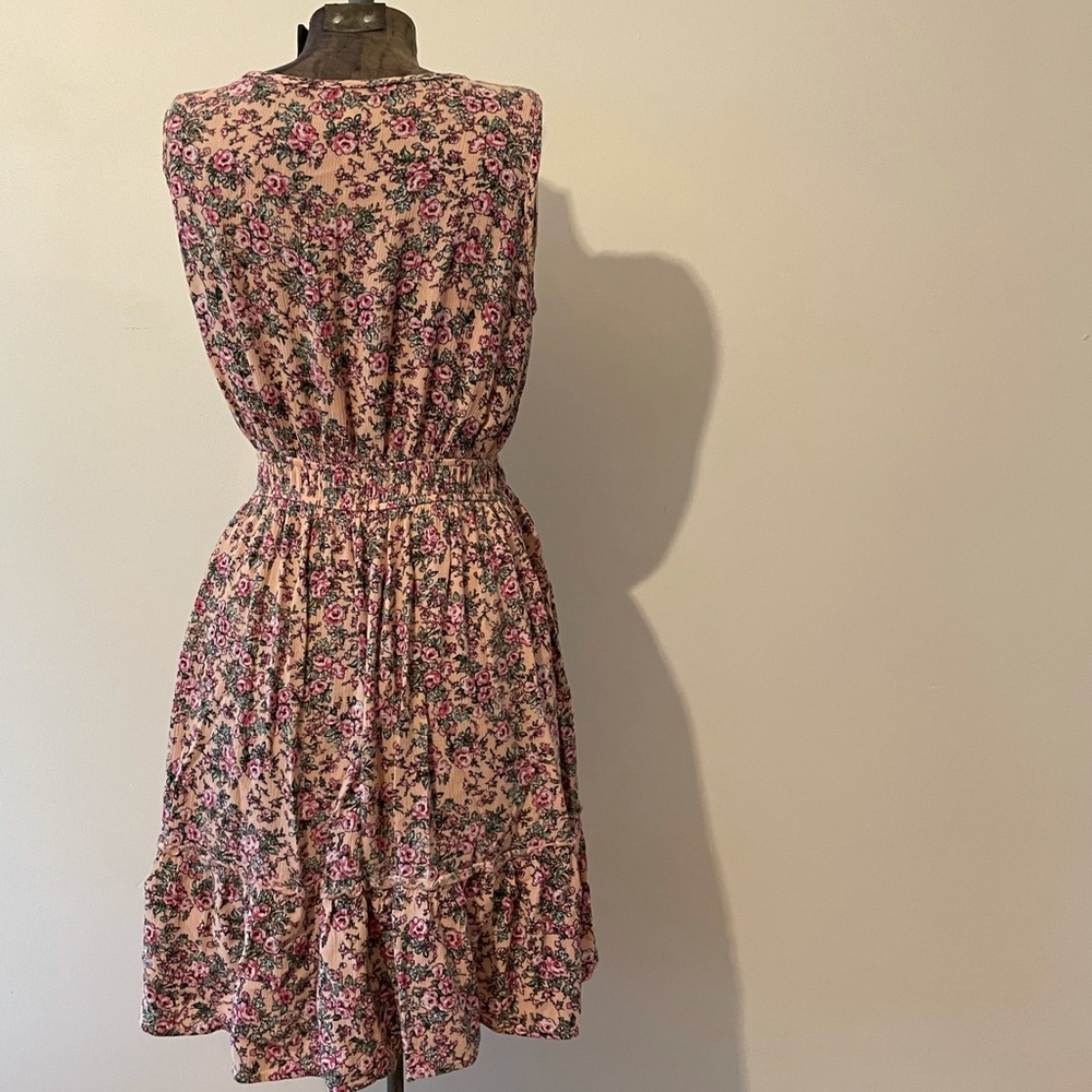 Pink Floral Gilli Dress Size Small - Picture 3 of 4